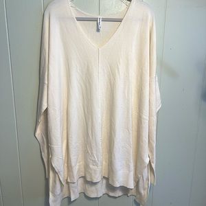 3XL Cream colored long sleeved knit shirt. Zénana Premium. Never been worn